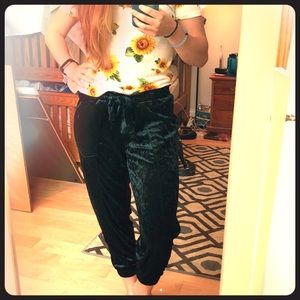 Velvet paper bag pants